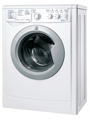 Cтиральная машина Indesit IWSC 6105