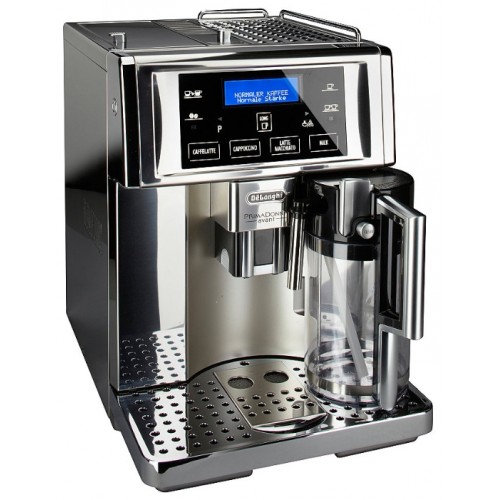 Кофеварка Delonghi ESAM 6750