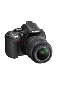 Зеркальный фотоаппарат Nikon D5200 kit (18-55mm VR)