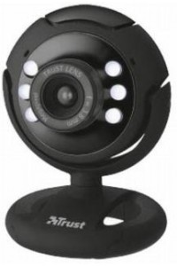 Веб-камера Trust SpotLight Webcam Pro