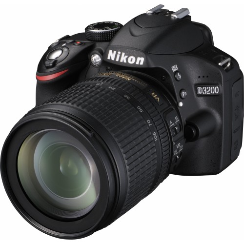 Зеркальный фотоаппарат Nikon D3200 kit (18-105mm VR)