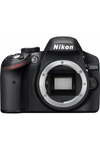 Зеркальный фотоаппарат Nikon D3200 body