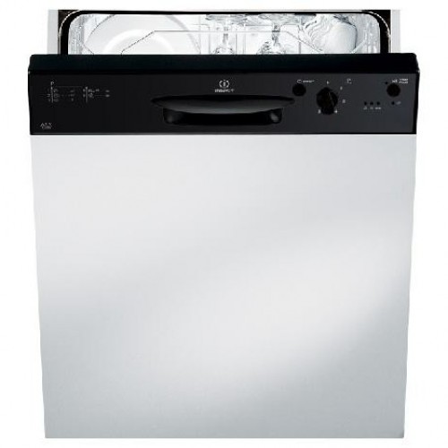 Посудомоечная машина Indesit DPG 15 BK